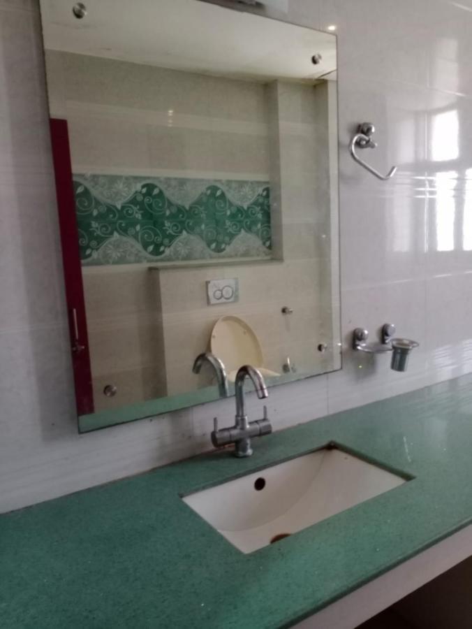 Hotel Chandrawali By Wb Inn Ballia Exteriér fotografie